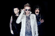 Sixx: A.M.