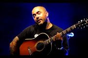 Aaron Lewis