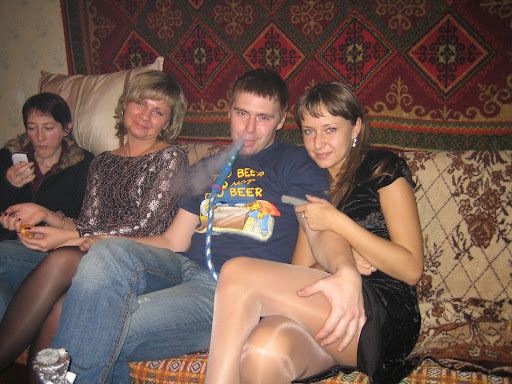 candid pantyhose