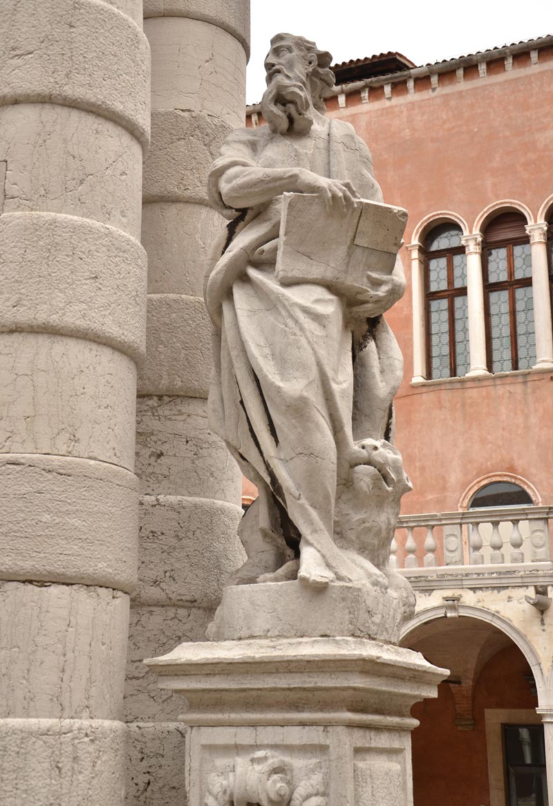 Chiostro_trinita_18.jpg Chiostro trinita 18