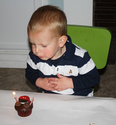 ryan blowing out candle (1 of 1)