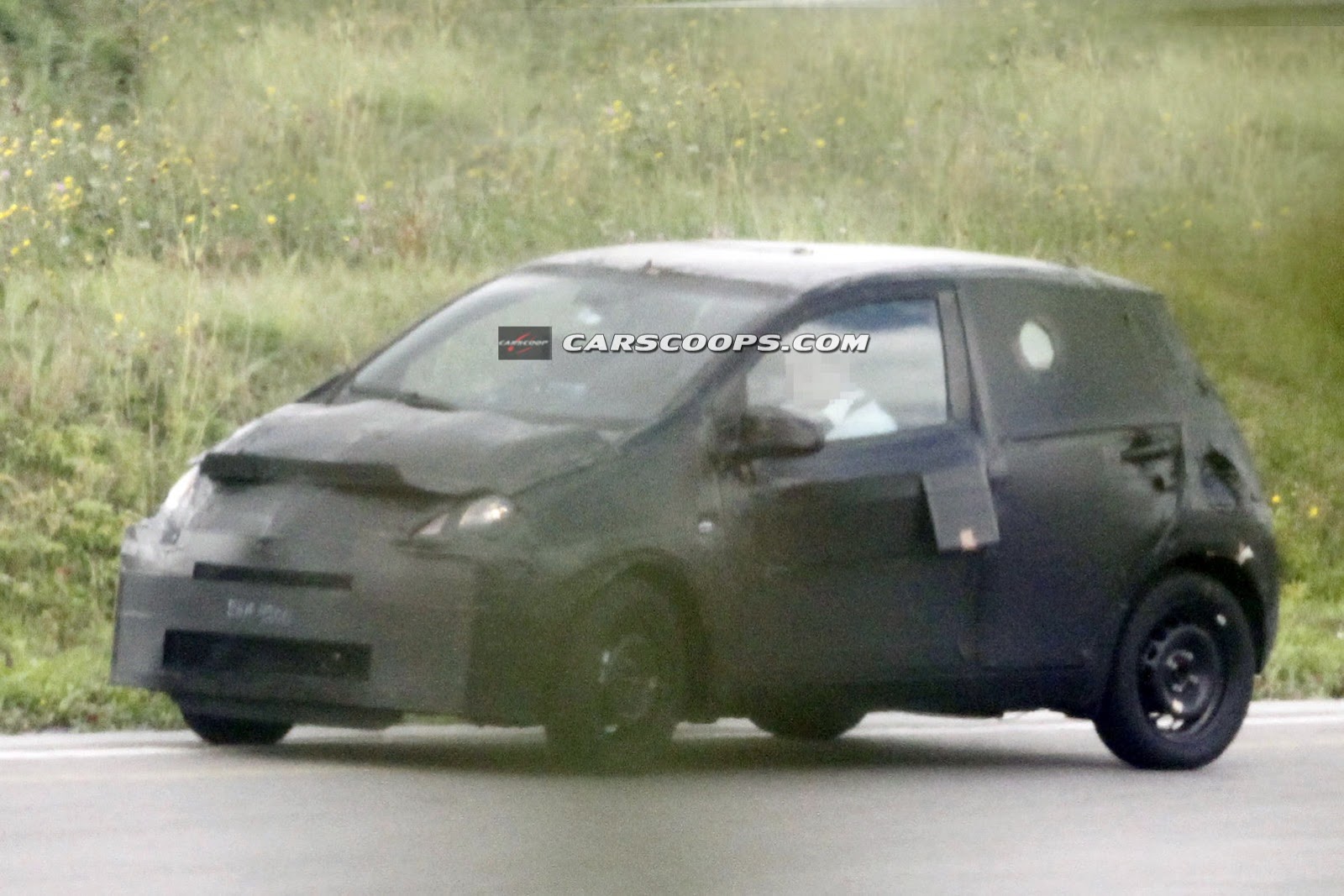 [New-Toyota-Aygo-3%255B4%255D.jpg]