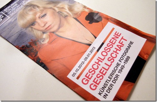 Flyer Ausstellung "Geschlossene Gesellschaft" Flyer zur Ausstellung: Berlinische Galerie "Geschlossene Gesellschaft"