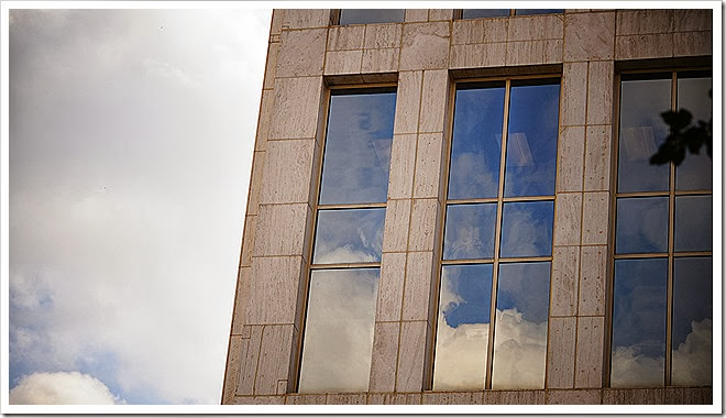 building-windows-public-domain-pictures-1 (344)