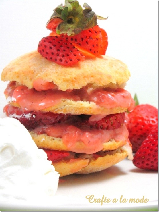 strawberry biscuits