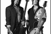 Sixx: A.M.