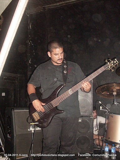 [A-cero%252030-04-2011%2520Show%2520%252821%2529%255B2%255D.jpg]