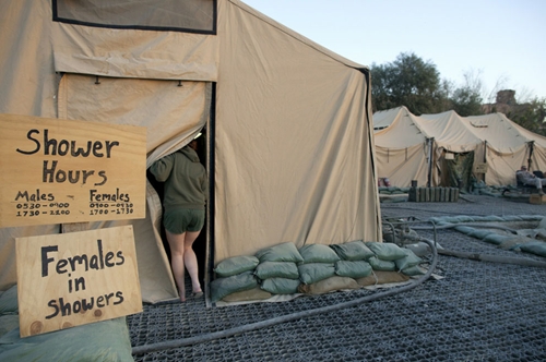 Женщины в Афганской войне