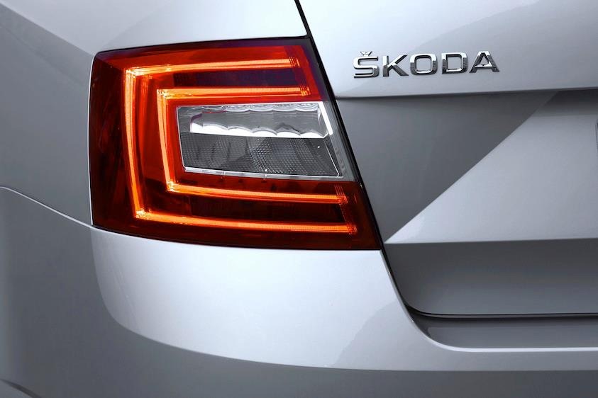 2013-Skoda-Octavia-1%25255B2%25255D.jpg