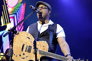 Israel Houghton & New Breed