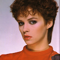 Sheena Easton