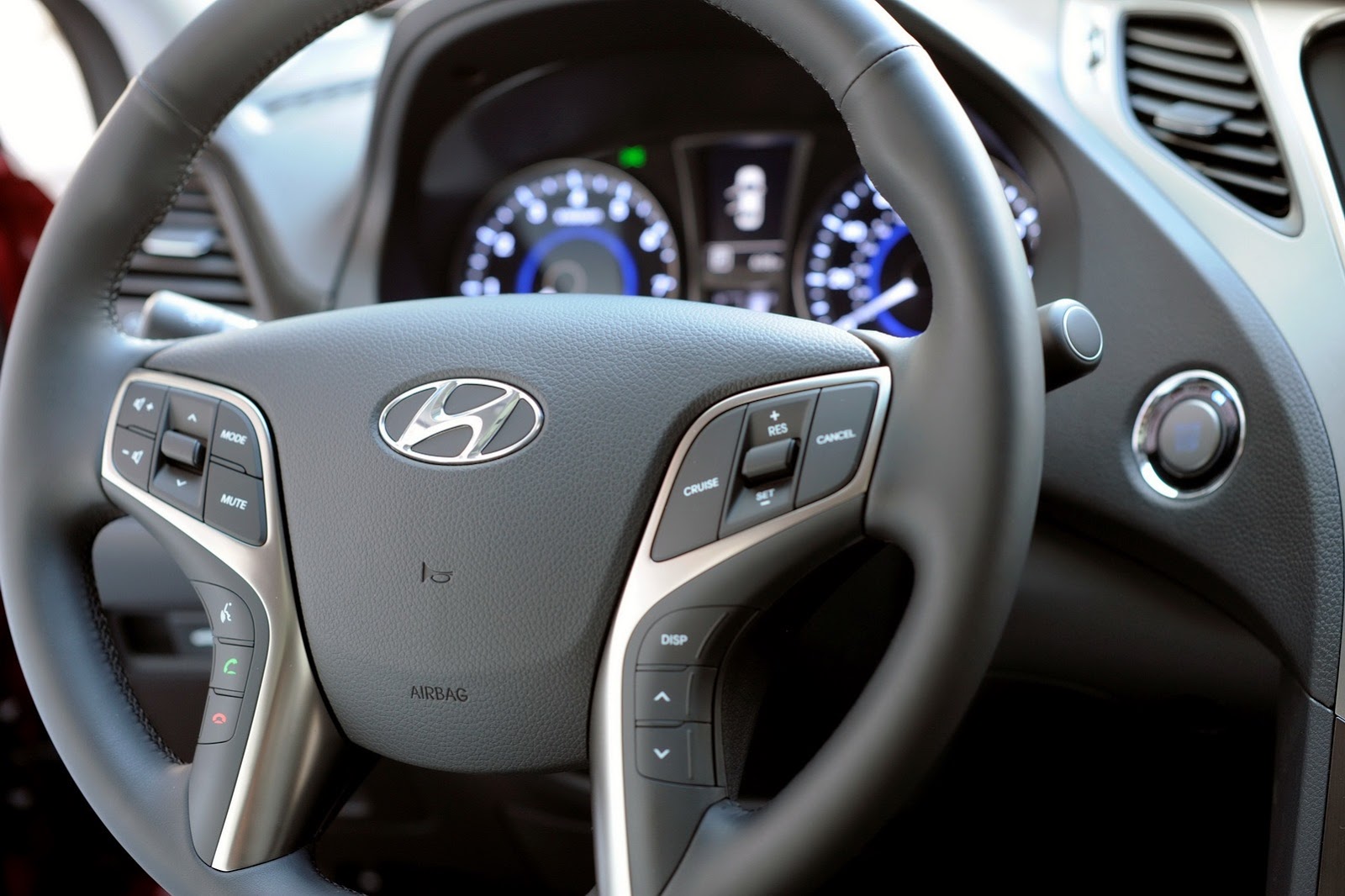 [2014-Hyundai-Azera-11%255B2%255D.jpg]