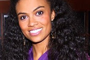 Amel Larrieux