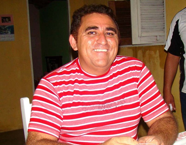 [CIONE%2520NA%2520FRENTE%255B3%255D.jpg]