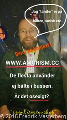 2015-02-05_09.25.44-714476 Fredrik i buss med bilbälte 150205 med amorism bättrad