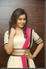 raashi khanna_beautiful_photo
