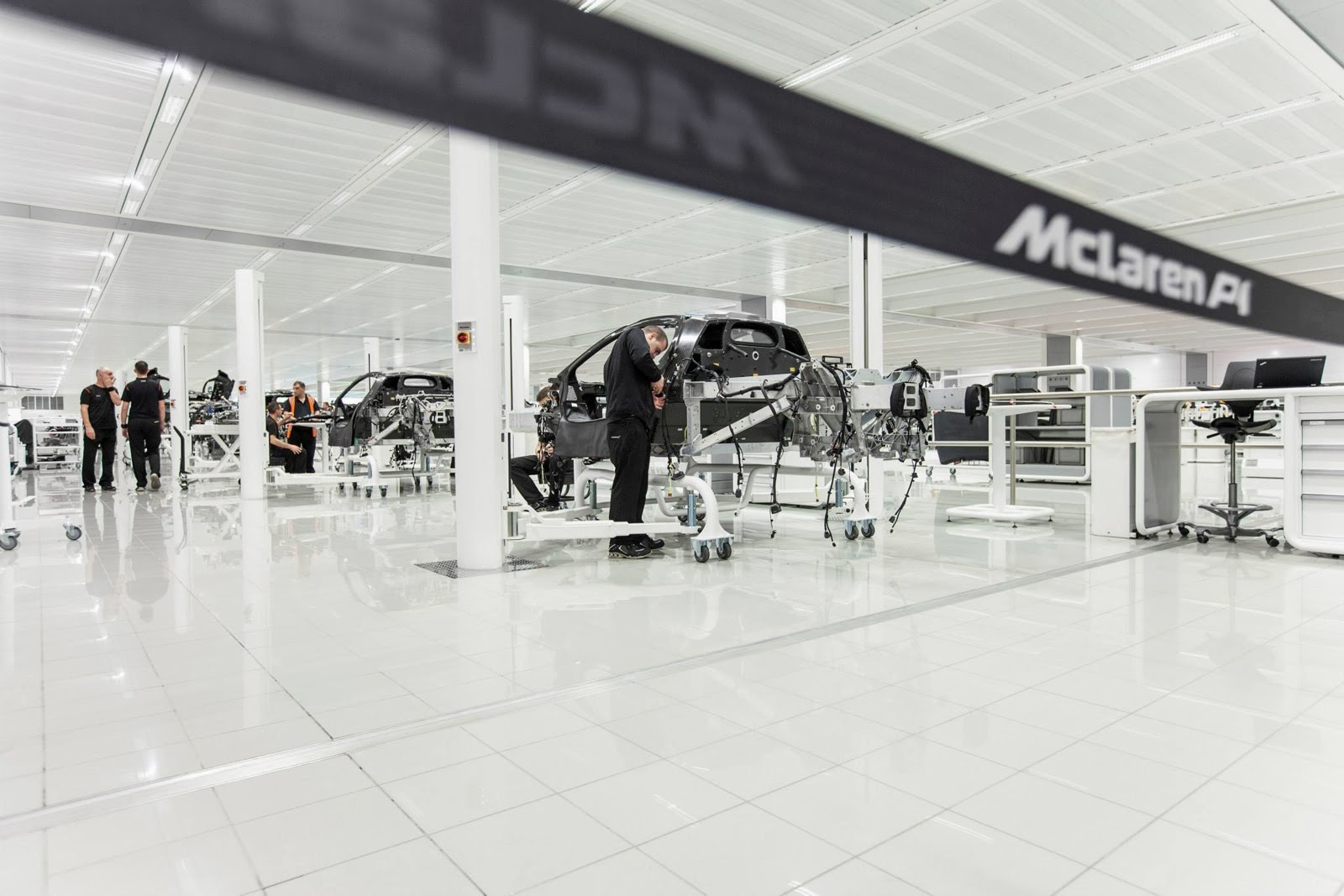 [McLaren-P1-production-start-1%255B3%255D.jpg]
