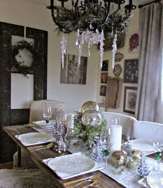 [Rustic%2520Holiday%2520Dining%2520tablescape%255B2%255D.jpg]