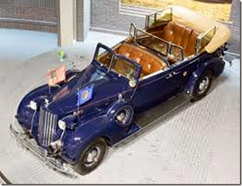 Packard_Twelve_presidential_car_(1939)_top_Toyota_Automobile_Museum