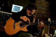 Phil Keaggy