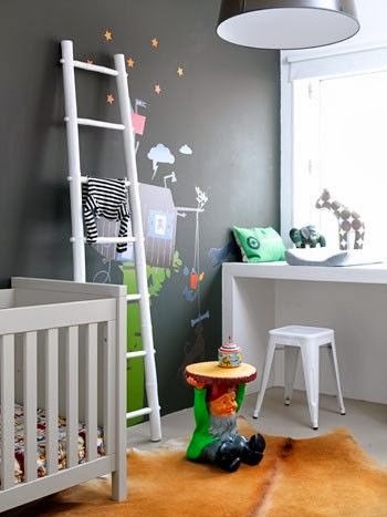 [animal-toys-nursery-room9.jpg]