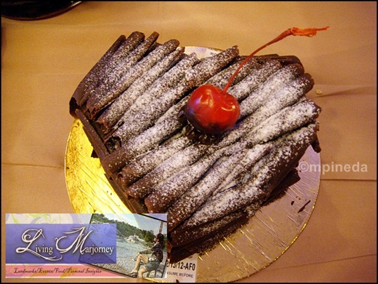 Valentine Chocolate Cake 