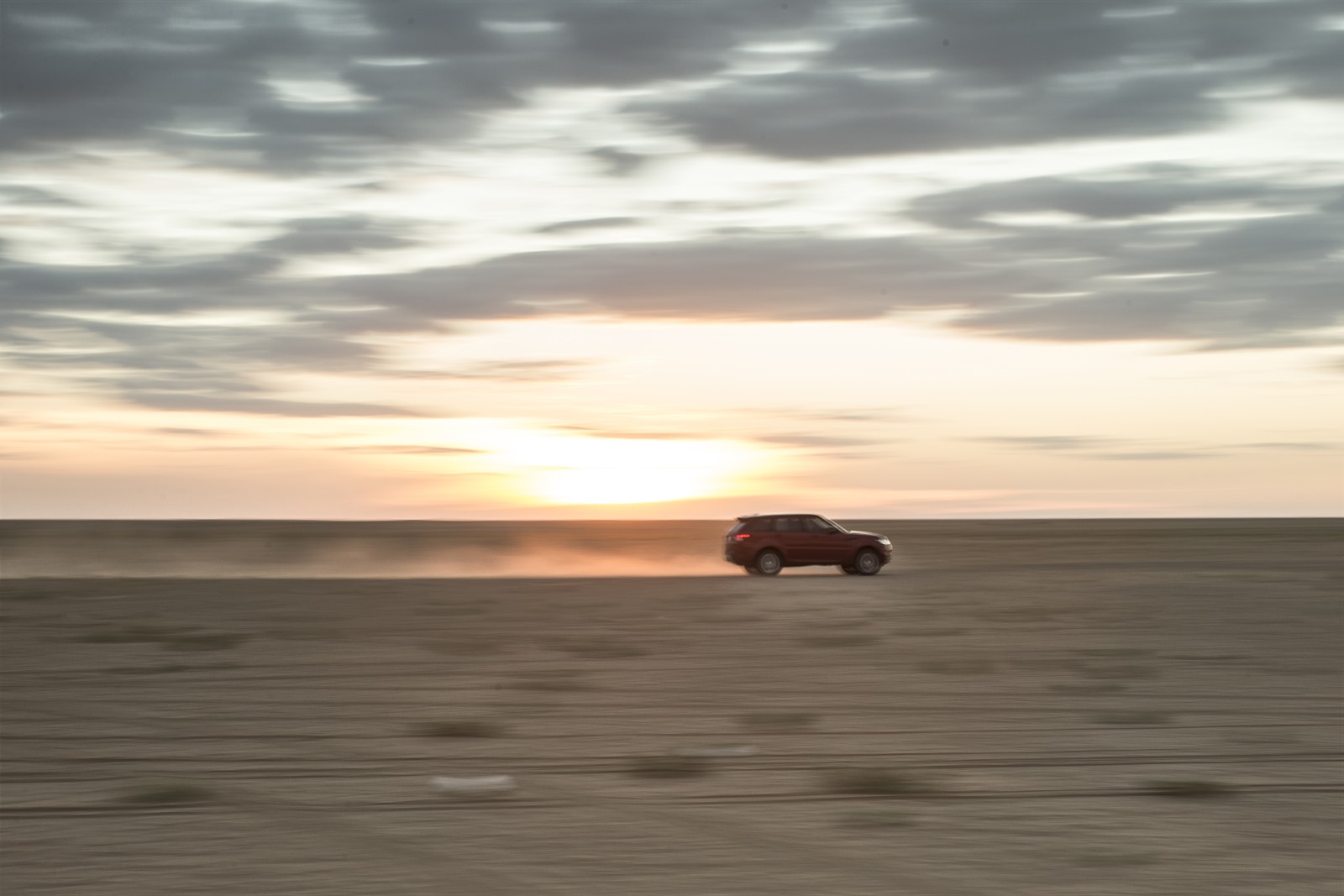 [Range-Rover-Sport-Empty-Quarter-Challenge-9%255B3%255D.jpg]