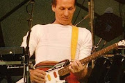 Adrian Belew