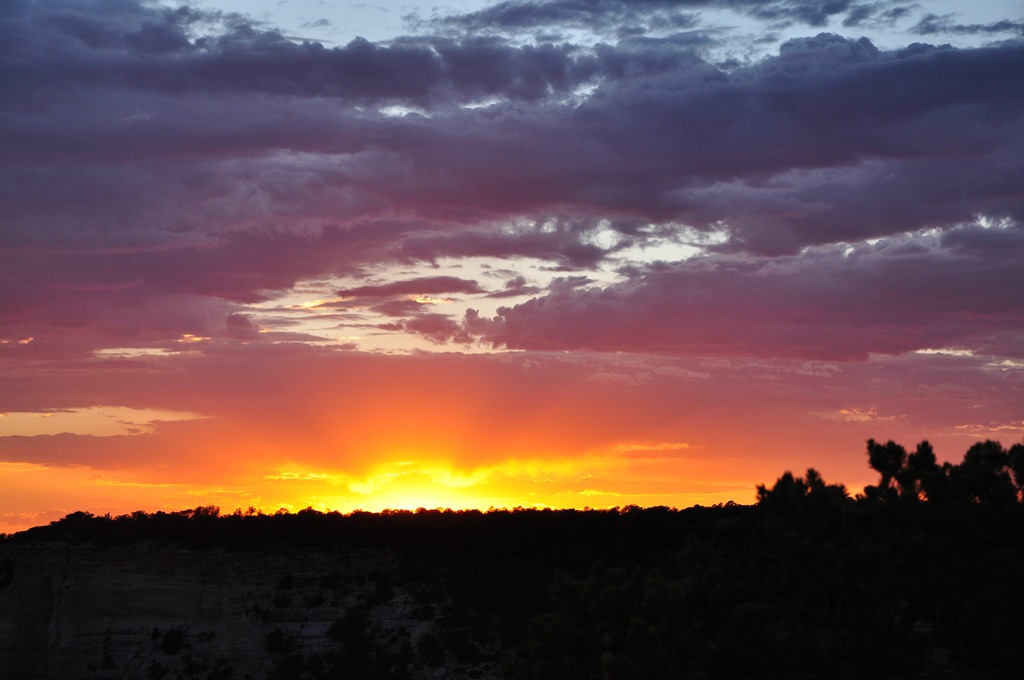 [7-9-12-North-Rim-Sunset-2012-07-09-0%255B5%255D.jpg]