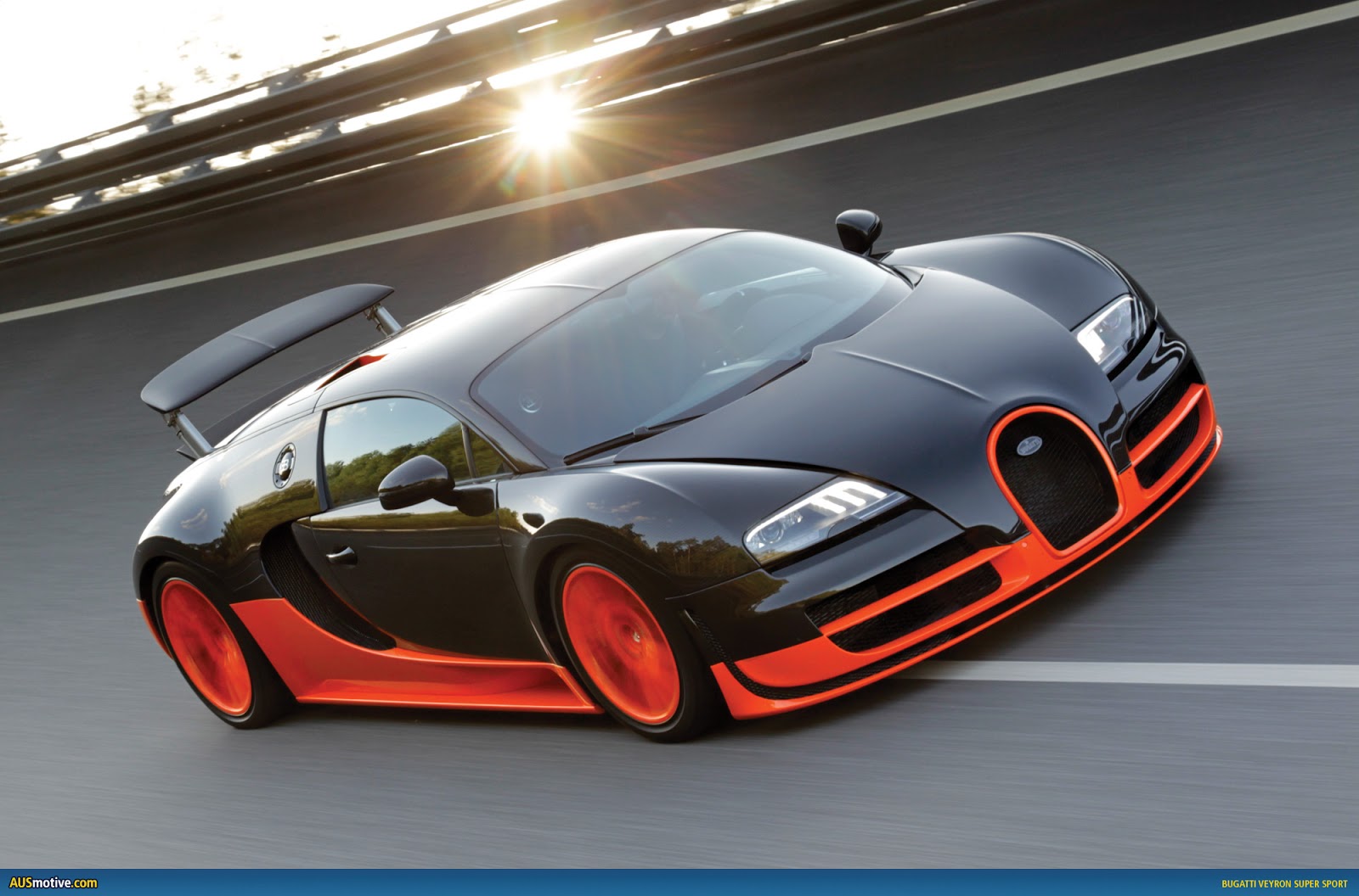 Ducati и bugatti