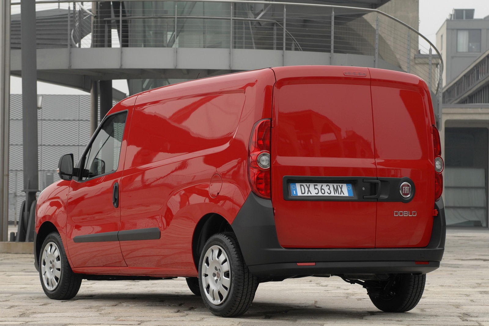 [Fiat-Doblo-Promaster-2%255B2%255D.jpg]
