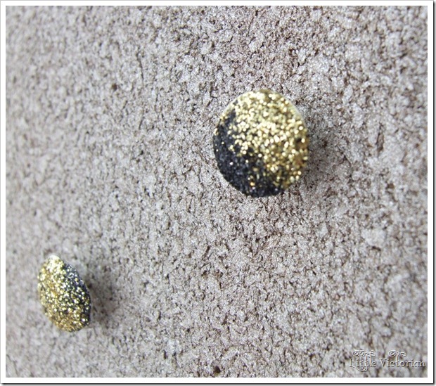 dipped black and gold glitter push pins