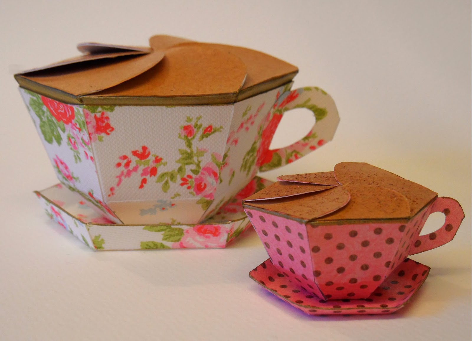 Esselle Crafts Miniature Teacup Box