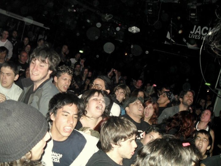 [73704_1684509835451_1318776343_1785332_3255026_n%255B2%255D.jpg]