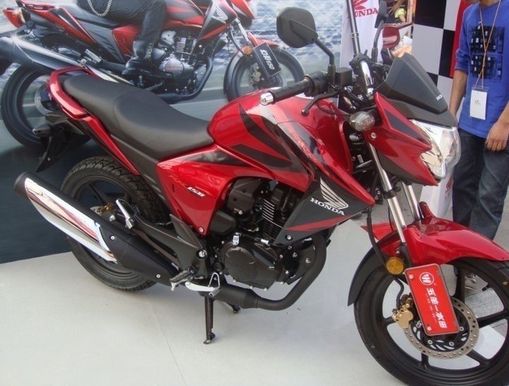 JUAL SETIKER MOTOR MODIFIKASI : Honda megapro Editor