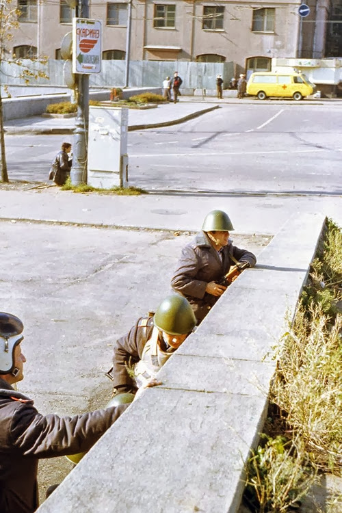 Кровавый Октябрь 1993-го: "Расстрел Белого Дома"