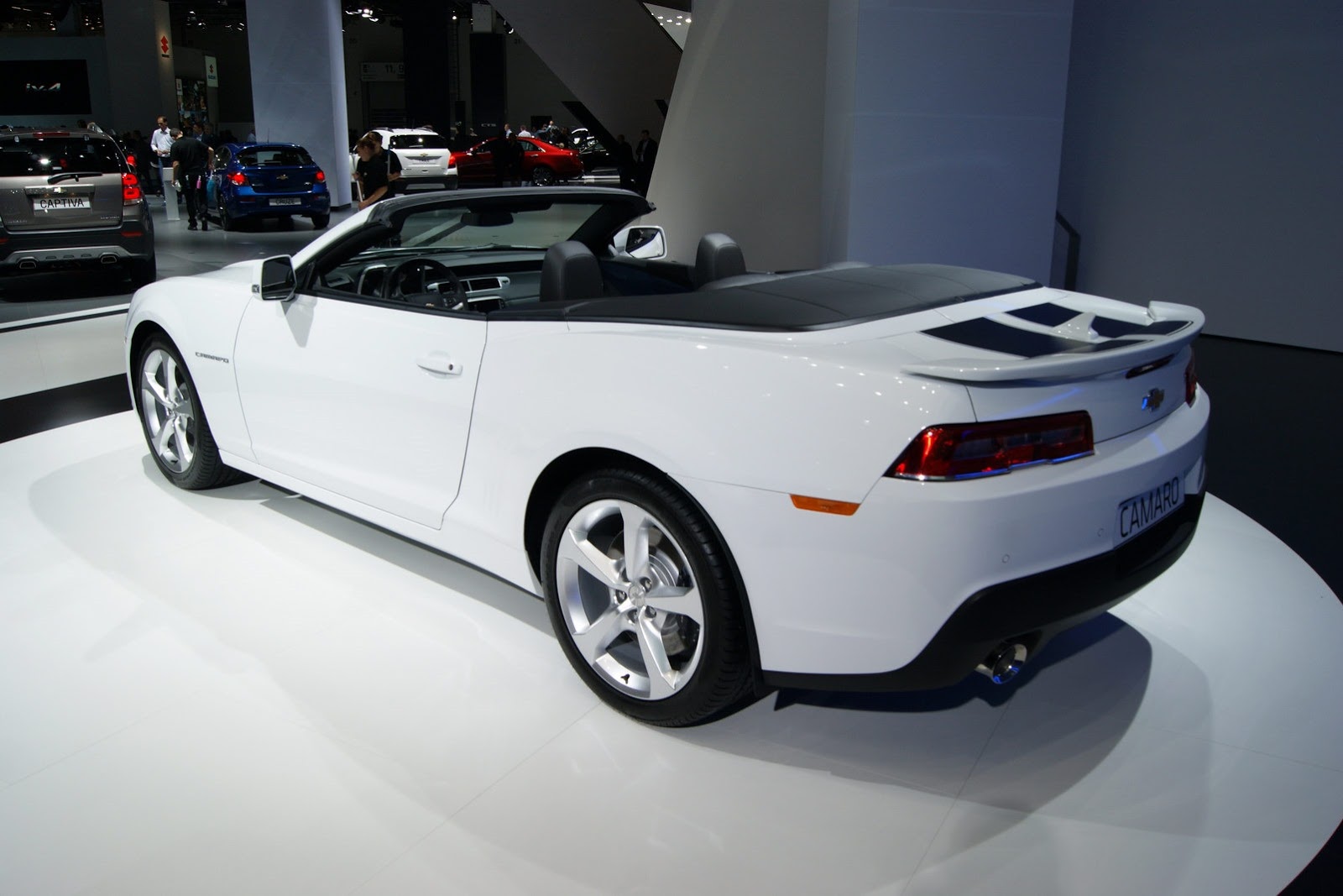 [2014-Chevrolet-Camaro-5%255B2%255D.jpg]