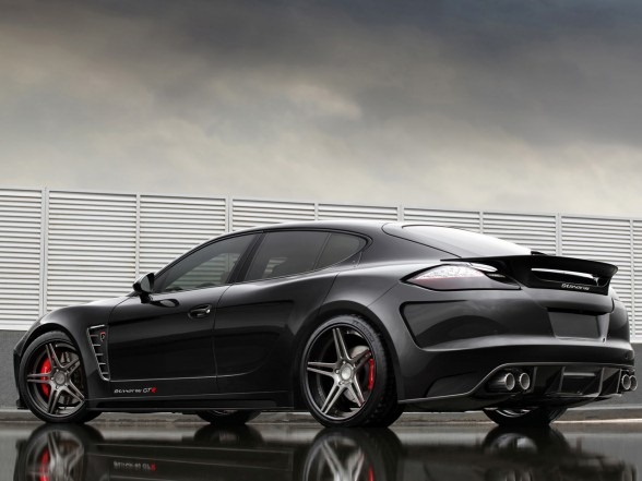 [2011-TopCar-Porsche-Panamera-Stingray-GTR-Rear-Side%255B3%255D.jpg]
