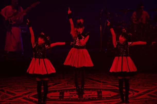 news_large_20140302_BABYMETAL03 news_large_20140302_BABYMETAL03