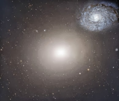 galáxias M60 e M60-UCD1