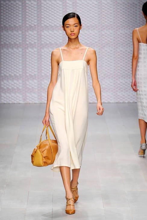 [elle-daks-spring-2013-rtw-014-de-lg%255B4%255D.jpg]