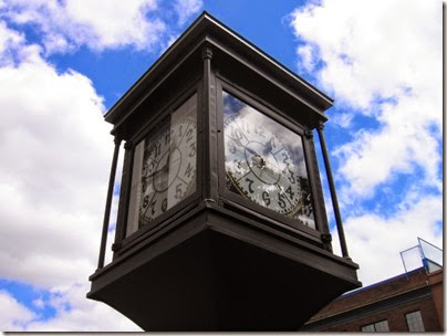 IMG_7794 Lumberman's Bank Clock in Longview, Washington on July 28, 2007