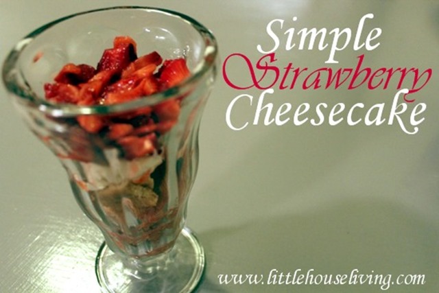 simple strawberry cheesecake