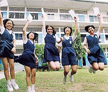 [220px-Malaysia_Primary_School_Girls%255B2%255D.jpg]