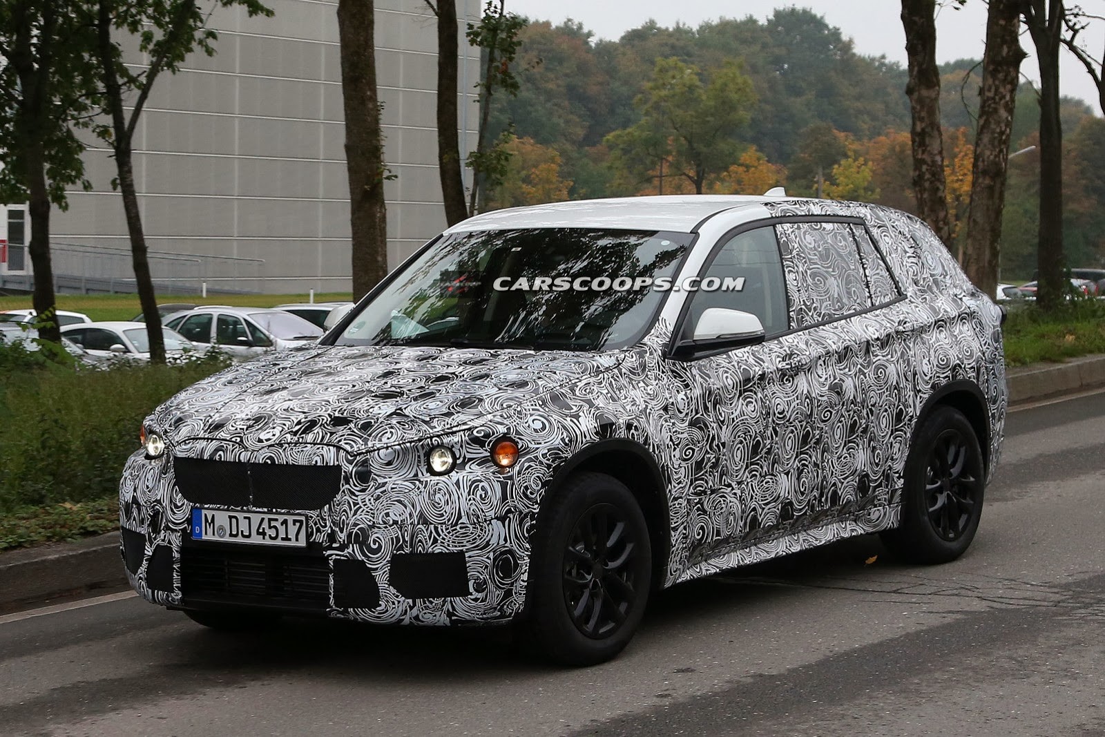 [2016-BMW-X1-B2%255B3%255D.jpg]