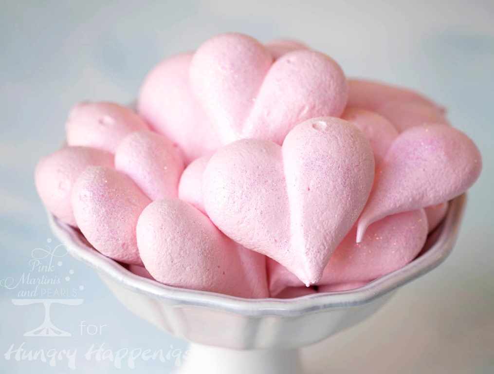 [meringue%2520hearts%2520bowl%2520HH%255B5%255D.jpg]