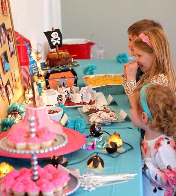 [IMG_7077%255B5%255D.jpg&description=5 Things Thursday: The Birthday Party')]
