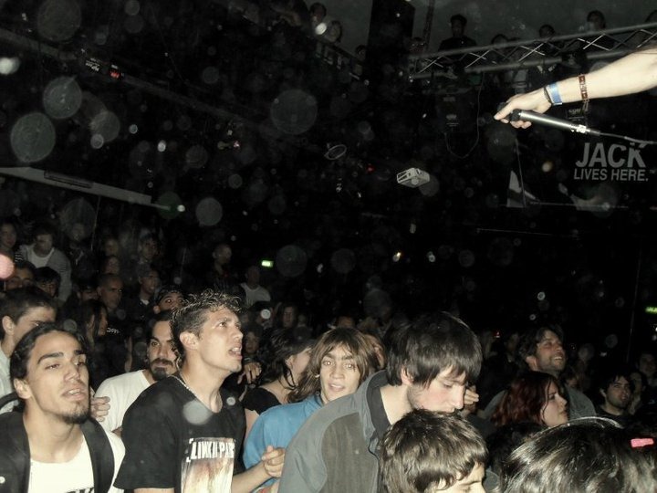 [71961_1684510155459_1318776343_1785334_7232797_n%255B4%255D.jpg]