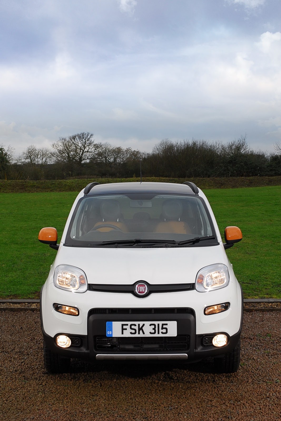 [Fiat-Panda-4x4-Antarctica-11%255B3%255D.jpg]