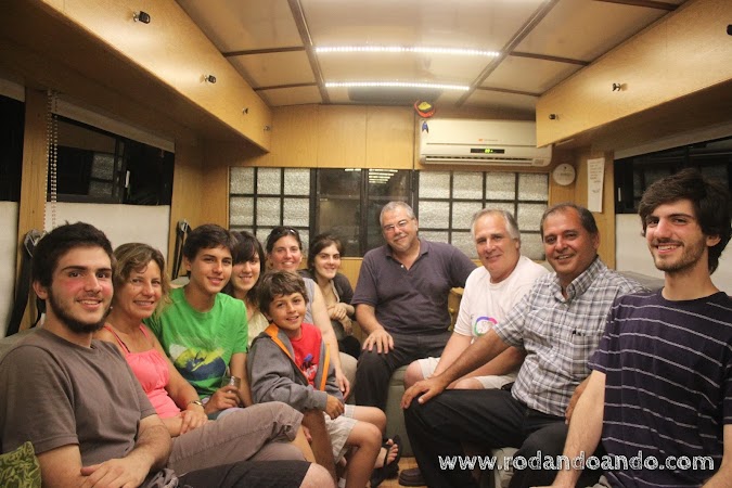 Karina, Renato, Omar, Federico y Jorge despidiéndonos en Libertad Karina, Renato, Omar, Federico y Jorge despidiéndonos en Libertad